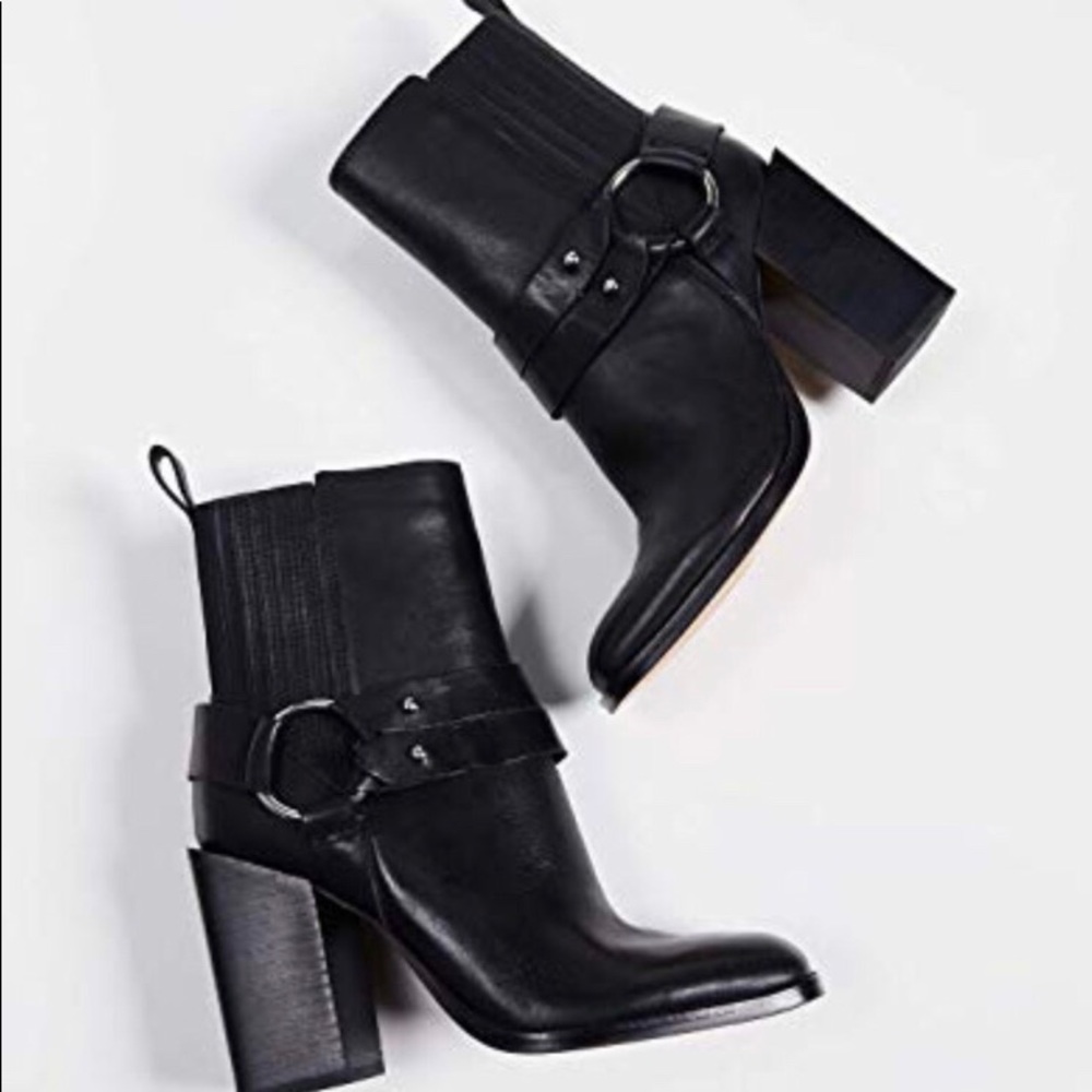 Dolce Vita Isara, size 6. Brand new